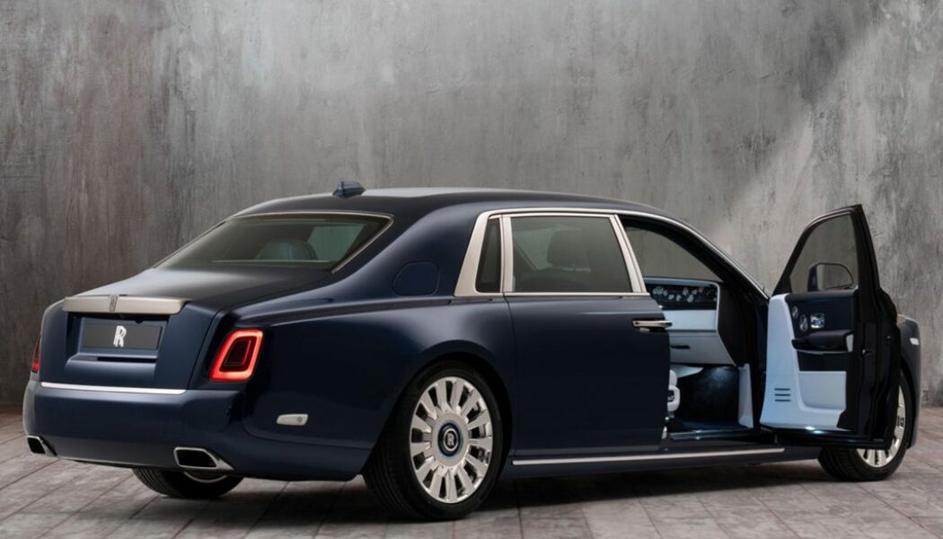 Khám phá Rolls-Royce “Rose Phantom” độc nhất vô nhị