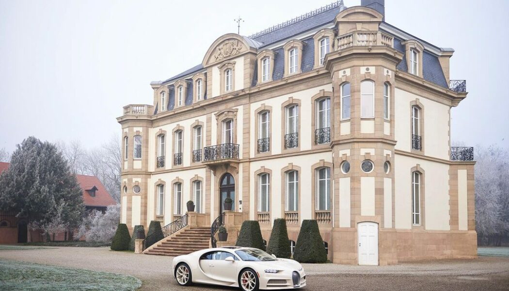 Bugatti Chiron Hermès Edition của Manny Khoshbin đã chính thức xuất xưởng