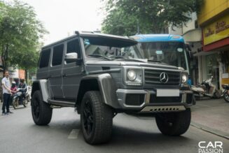 Bất ngờ trước vẻ ngoài đồ sộ của “khủng long” Mercedes-Benz G500 4×4² trên đường phố Sài Gòn