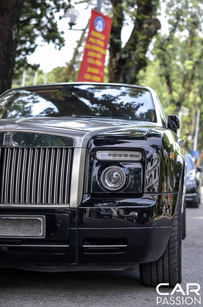 Chiêm ngưỡng RollsRoyce Phantom Coupe độc nhất tại Việt Nam  Thanh Vertu