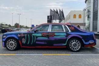 Rolls-Royce Phantom VIII độc đáo trong sắc áo nghệ thuật đường phố