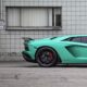 Nam ca sĩ Justin Bieber “tân trang” Lamborghini Aventador S bằng lớp áo màu xanh nổi bật