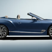 Chiêm ngưỡng khoang nội thất với 400.000 đường chỉ của Bentley GT Convertible Mulliner