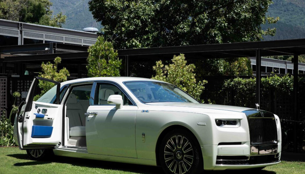 Rolls-Royce Phantom VIII Mahlangu – Tác phẩm mang đậm phong cách nghệ thuật dân gian Châu Phi