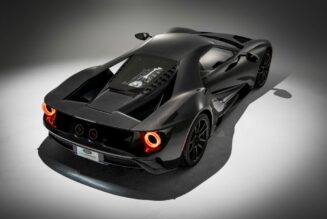 [CAS 2020] Ford ra mắt tùy chọn carbon trần cho siêu xe GT sản xuất năm 2020
