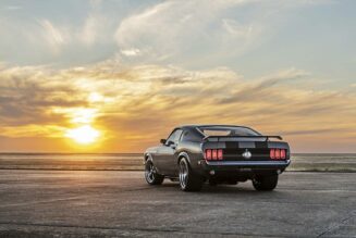 Ford Mustang Mach 1 “Hitman” ấn tượng với khối động cơ công suất 1.000 mã lực