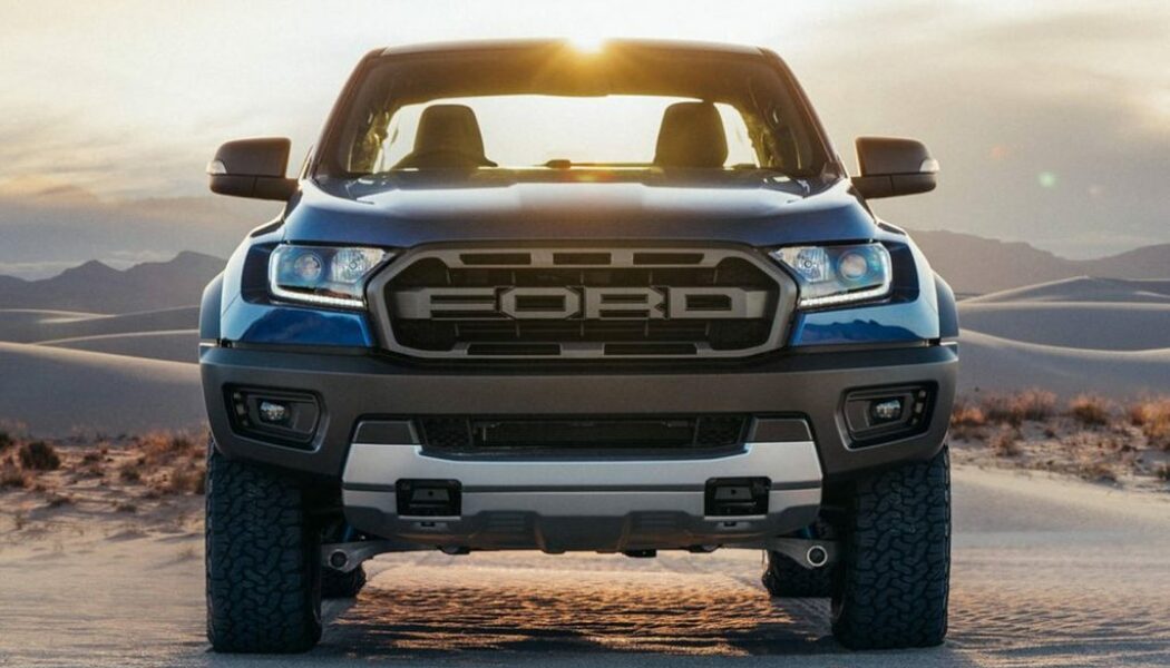 Ford Ranger Raptor sắp được nâng cấp động cơ V8 mạnh hơn 700 mã lực