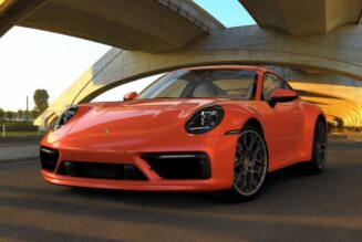 Porsche 911 trở thành GT3 với gói nâng cấp ngoại hình của Exclusive Manufaktur