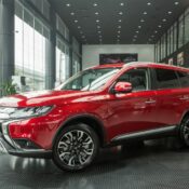 Mitsubishi Outlander 2020 ra mắt Việt Nam, giá từ 825 triệu đồng