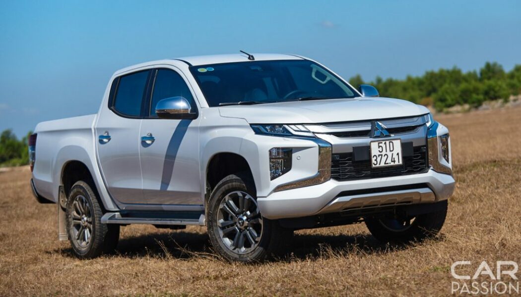 [Video] Những ấn tượng đầu tiên về “xe thể thao gầm cao” Mitsubishi Triton 2020