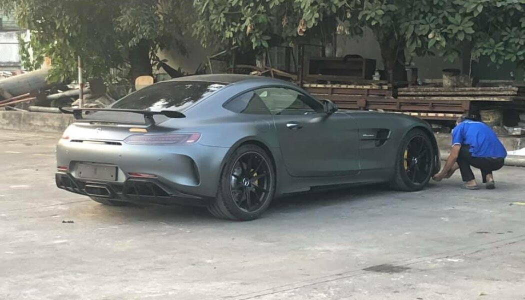 Mercedes-AMG GT R đầu tiên có mặt tại Việt Nam