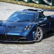 Những hình ảnh thực tế của Pagani Huayra Imola thứ 3 được sản xuất