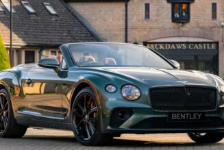 Bentley ra mắt phiên bản đặc biệt Continental GT Convertible “Equestrian”