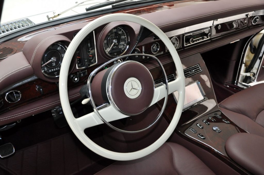 1975-Mercedes-Benz-600-Pullman-restomod-with-modern-Maybach-components-20-1024x680.jpg