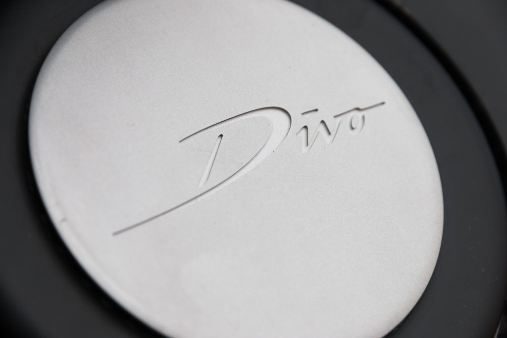 2020-Bugatti-Divo-1-1024x683.jpg