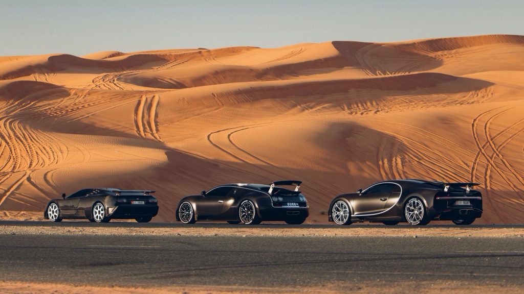 Bugatti-EB110-Veyron-and-Chiron-in-Dubai-8-1024x576.jpg