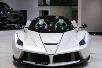 Ferrari LaFerrari Aperta Juventina – Chiếc siêu xe lấy cảm hứng từ đội bóng Juventus