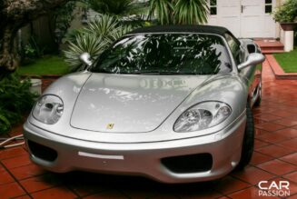 Vẻ đẹp của Ferrari 360 Spider – Chiếc Ferrari đầu tiên về Việt Nam