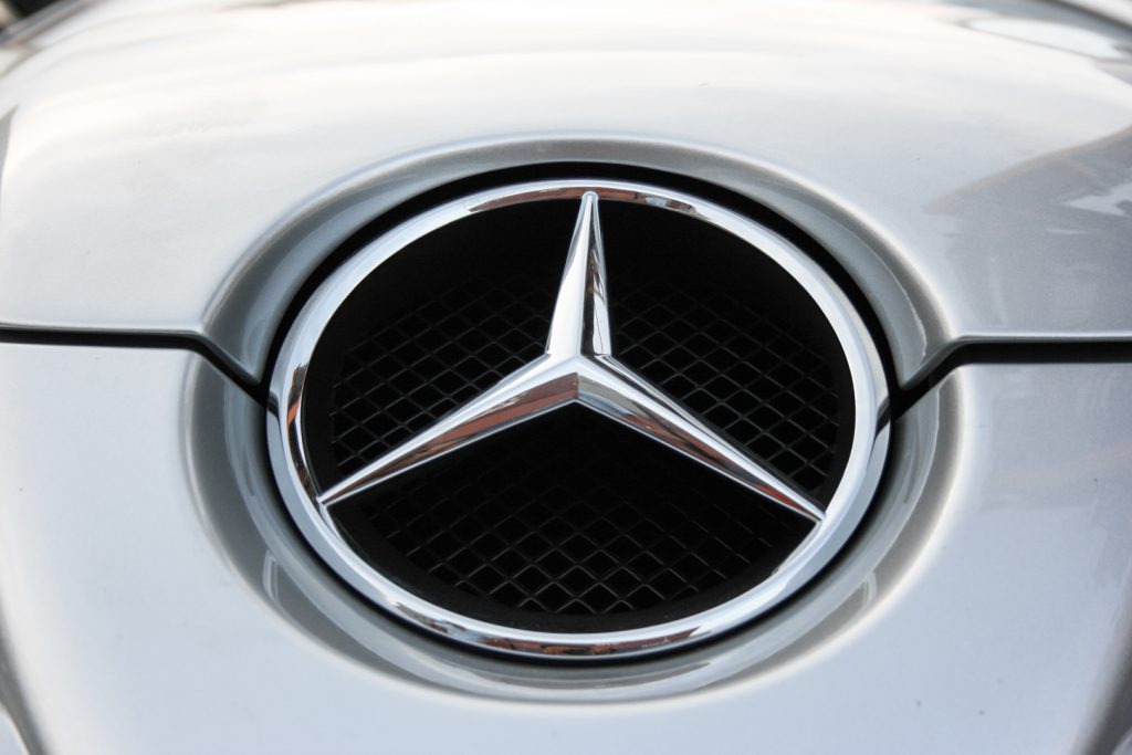 Mercedes_SLR-150-1024x683.jpg