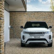 Land Rover ra mắt biến thể PHEV cho Evoque và Discovery Sport