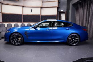 BMW M8 Competition Gran Coupe với màu sơn Sonic Speed Blue