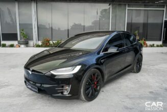“Soi” chi tiết xe điện Tesla Model X P100D của người chơi xe Đồng Nai