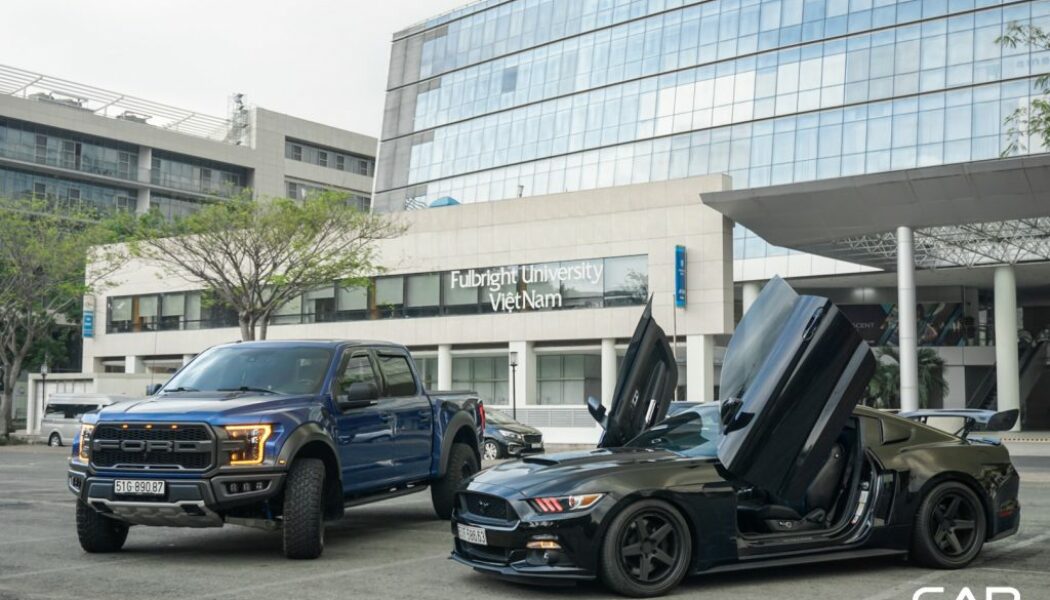 Xe cơ bắp Ford Mustang GT đọ dáng cùng bán tải F-150 Raptor tại Sài Gòn
