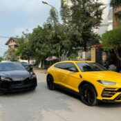 Bắt gặp bộ đôi Lamborghini Urus hội ngộ cùng dàn xe độc dịp cuối tuần