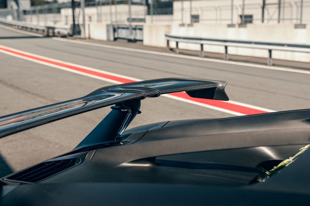 bugatti-chiron-pur-sport-track-testing-18-1024x683.jpg