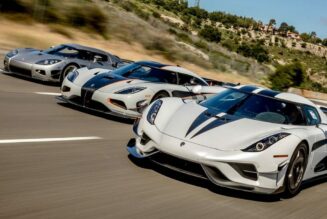 Koenigsegg Regera Ghost Package khoe dáng bên cạnh hai siêu phẩm độc đáo