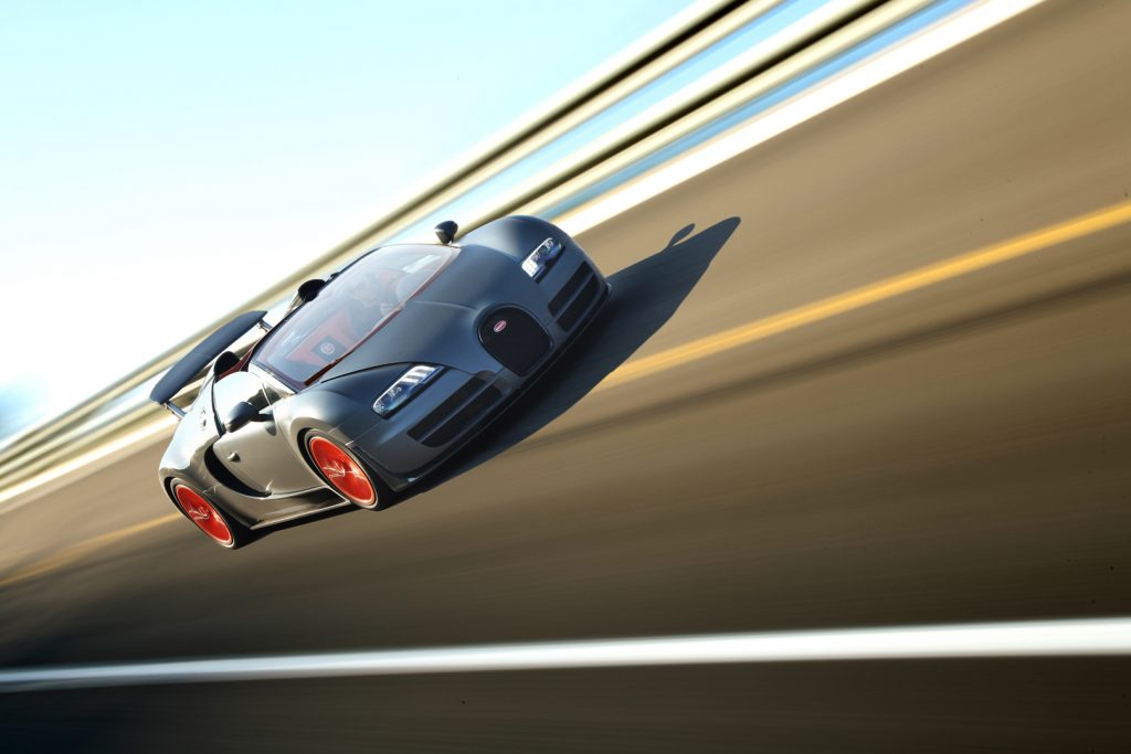 12_bugatti-veyron-16.4-grand-sport-vitesse-1024x683.jpg
