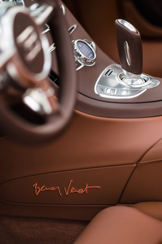 17_bugatti-veyron-16.4-grand-sport-bernar-venet-683x1024.jpg