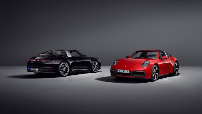 2021-Porsche-911-Targa-12-696x392.jpg