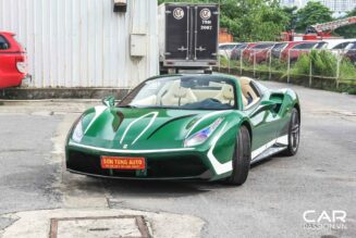 Khám phá chi tiết Ferrari 488 Spider màu xanh duy nhất tại Việt Nam