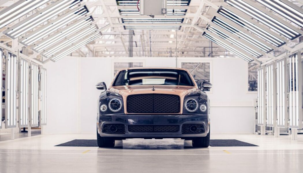 Bentley chính thức dừng sản xuất sedan siêu sang Mulsanne