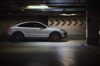 Porsche ra mắt Cayenne GTS và Cayenne Coupe GTS