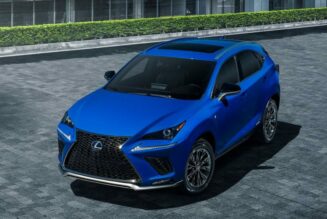 2021 Lexus NX 300h F Sport ra mắt với phiên bản Black Line Special Edition