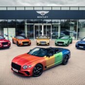 Bentley Continental GT Convertible với ngoại thất đầy sắc màu