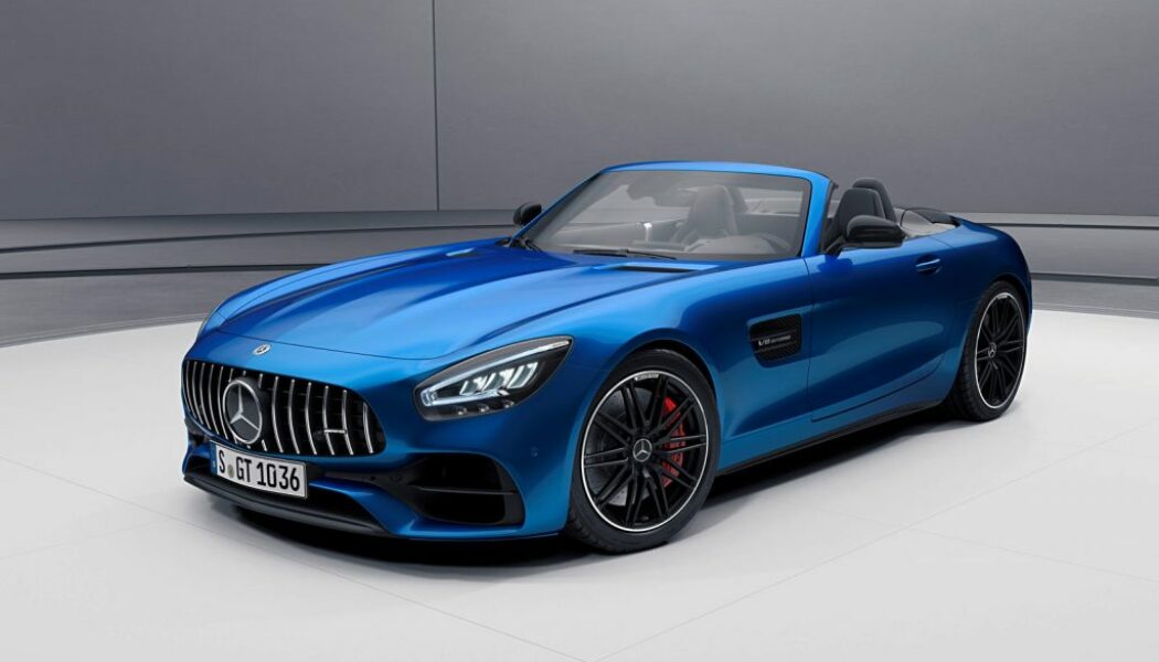 Mercedes-AMG GT 2021 xuất hiện với một số nâng cấp mới cùng tùy chọn Night Edition