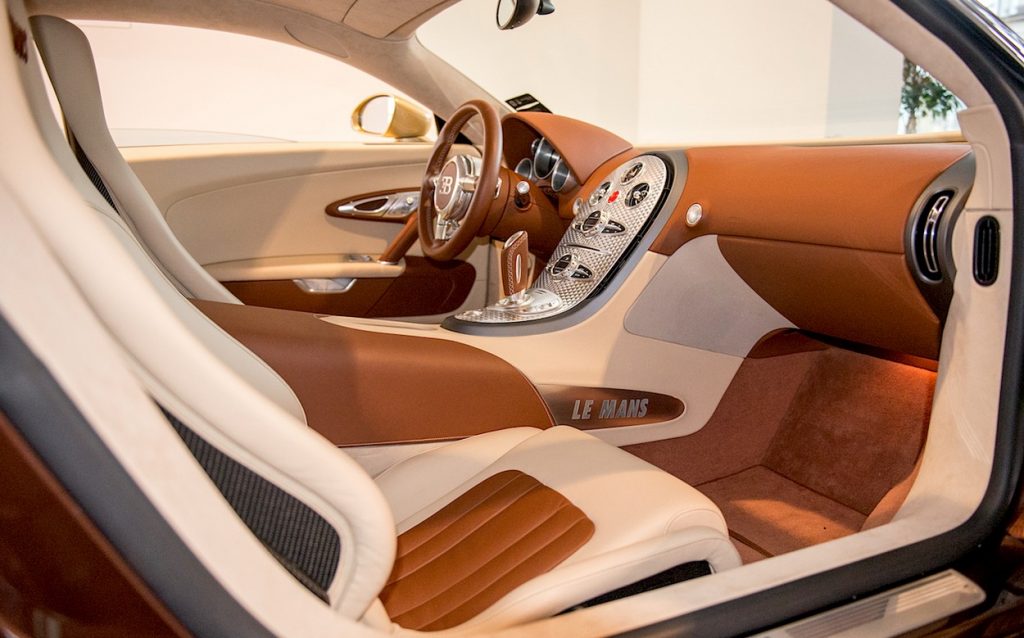 Amian-Bugatti-Veyron-Interior-Number-2-25-April-2014-72-dpi-by-Ian-Hunt-DSC_4325-copy-1024x638.jpg