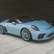 Porsche 911 Speedster xuất hiện với phối màu lạ mắt