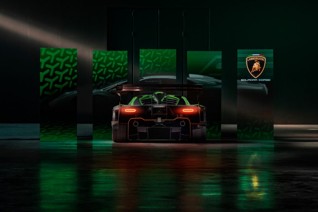 Lamborghini-Essenza-SCV-12-566086-1024x683.jpg