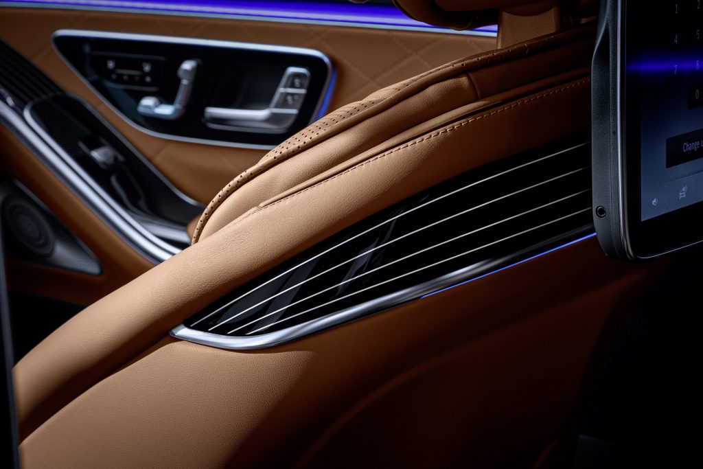 2021-Mercedes-S-Class-Interior-6-1024x683.jpg