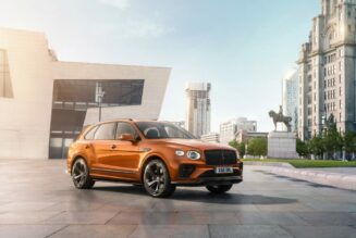 Bentley ra mắt hệ thống ống xả thể thao cùng nhiều phụ kiện cho Bentayga mới