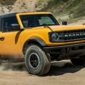 Ford Bronco đón sinh nhật thứ 55 bằng một loạt các phiên bản đặc biệt