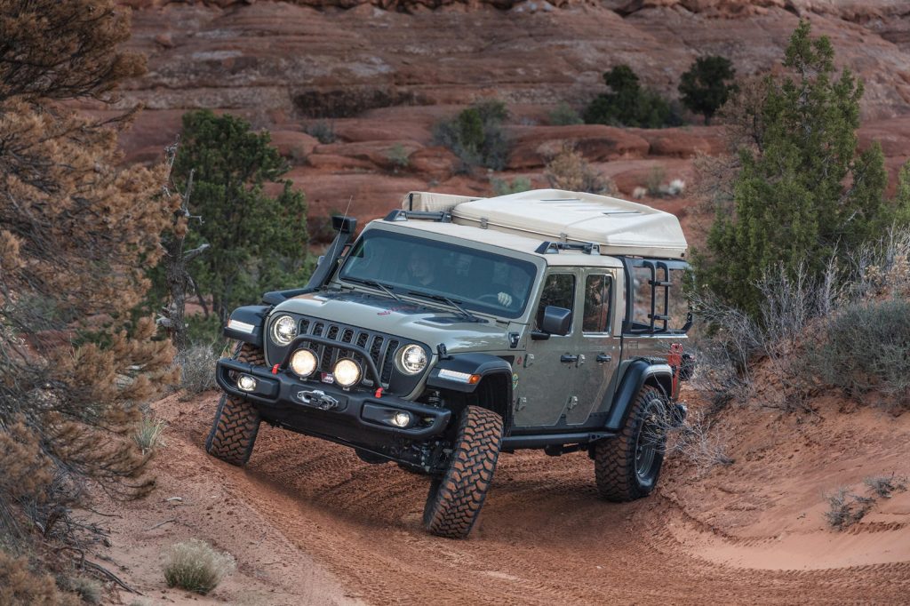 Jeep_Gladiator_Farout_Concept-5-1024x682.jpg