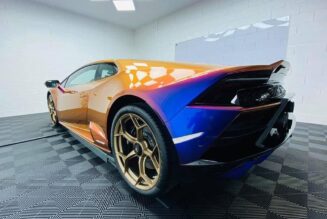 Ngắm chiếc Lamborghini Huracán EVO với màu sơn cá nhân hóa độc đáo