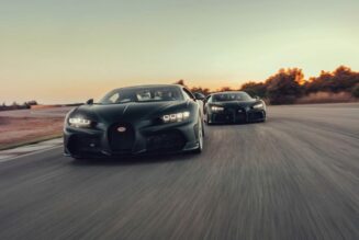 Bugatti Chiron Pur Sport và Chiron Super Sport 300+ thử nghiệm tại đường thử nhanh nhất thế giới