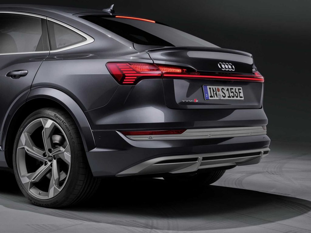2021-Audi-E-Tron-S-Sportback-71_result-1024x768.jpg