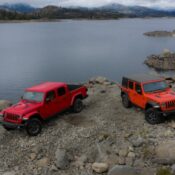 Jeep Gladiator 2021 ra mắt với nhiều nâng cấp và bản đặc biệt Willys